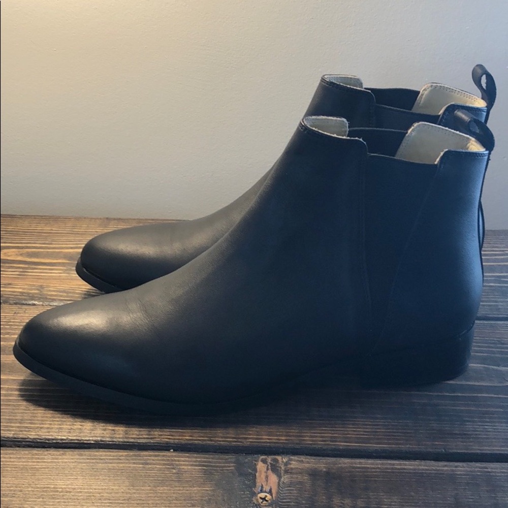 Nisolo Leather Black Chelsea Boot